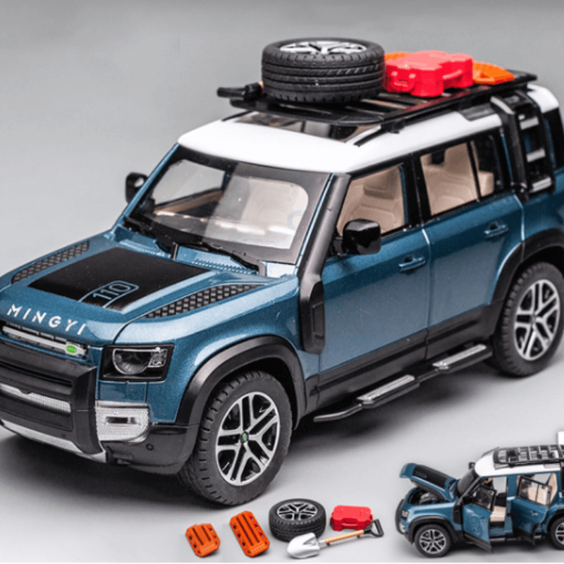 1/24 Scale Land Rover Defender With Tools Die-cast Model Car