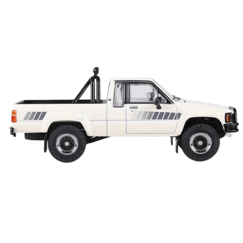 1/64 Scale Hilux SR5 XTRA Cab Pickup Truck
