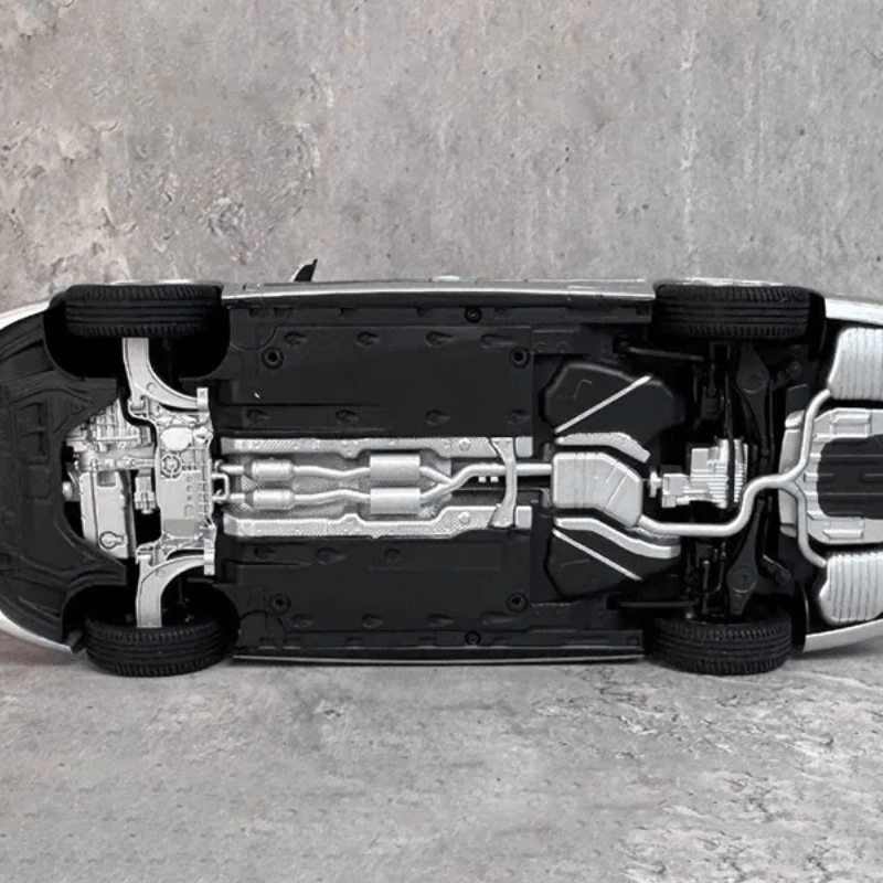 1/18 Scale Passat Estate R36 Die-cast Model Car