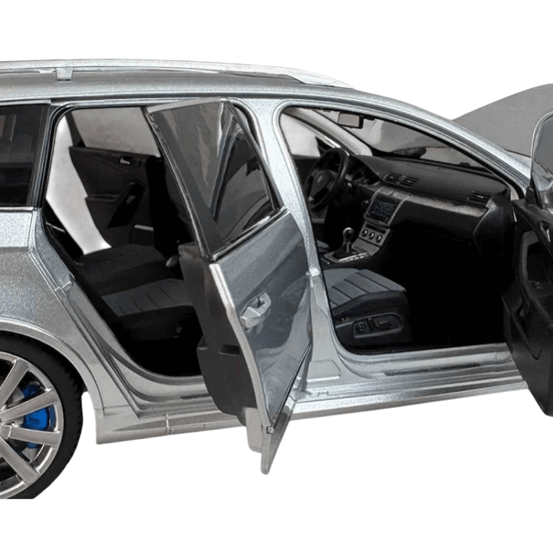 1/18 Scale Passat Estate R36 Die-cast Model Car