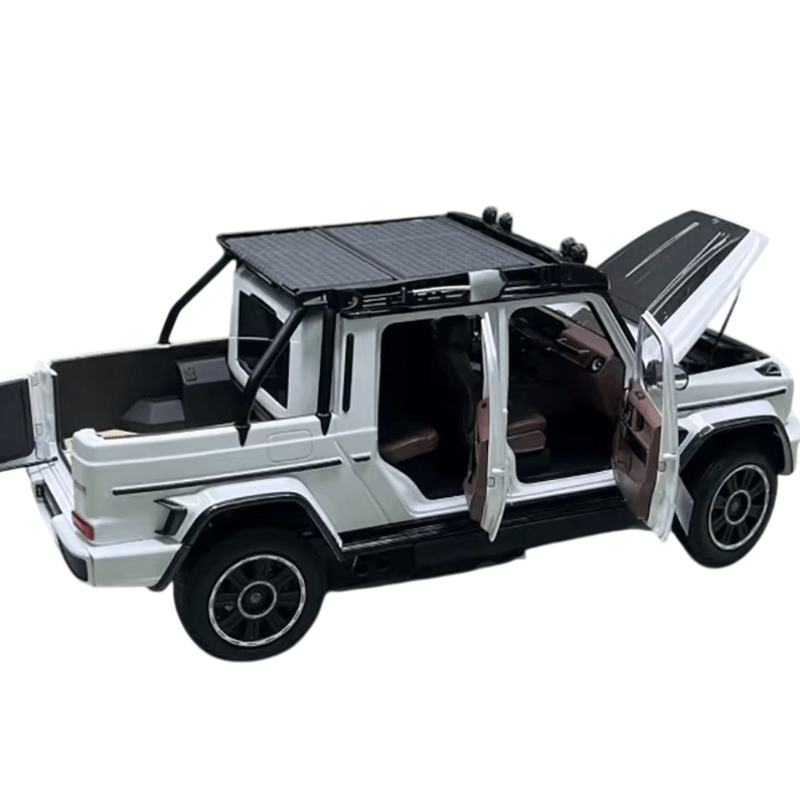 1/18 Scale Mercedes Brabus G800 XLP Die-cast Model Car
