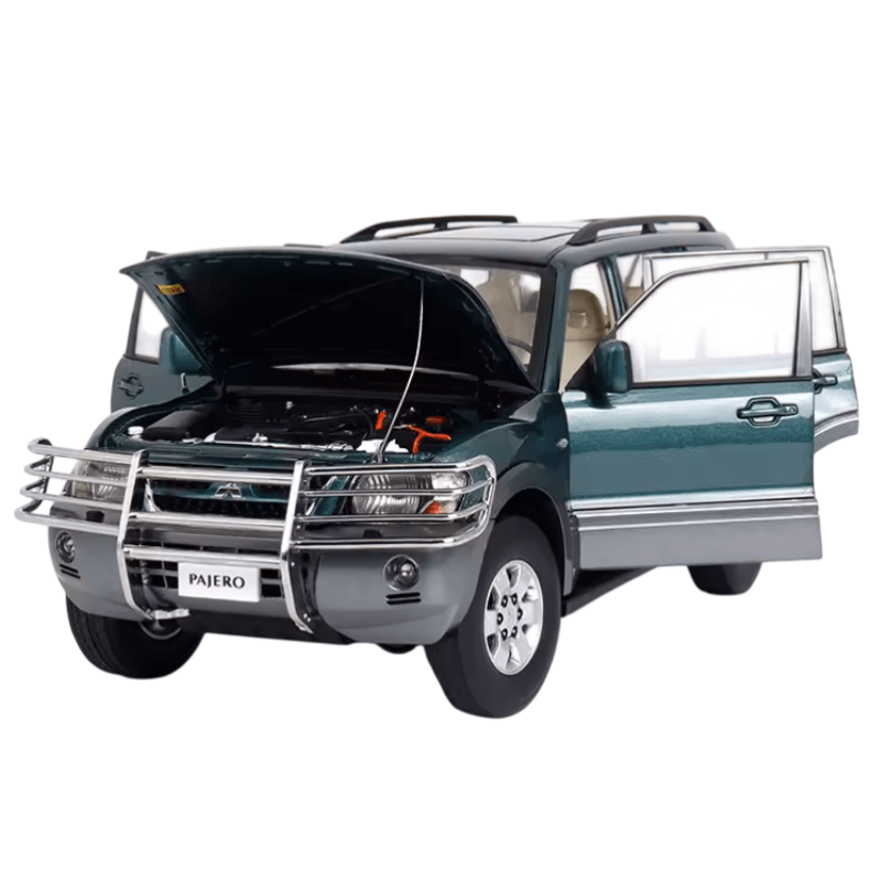 1/18 Scale Mitsubishi Pajero V73 Limited Edition Die-cast Model Car