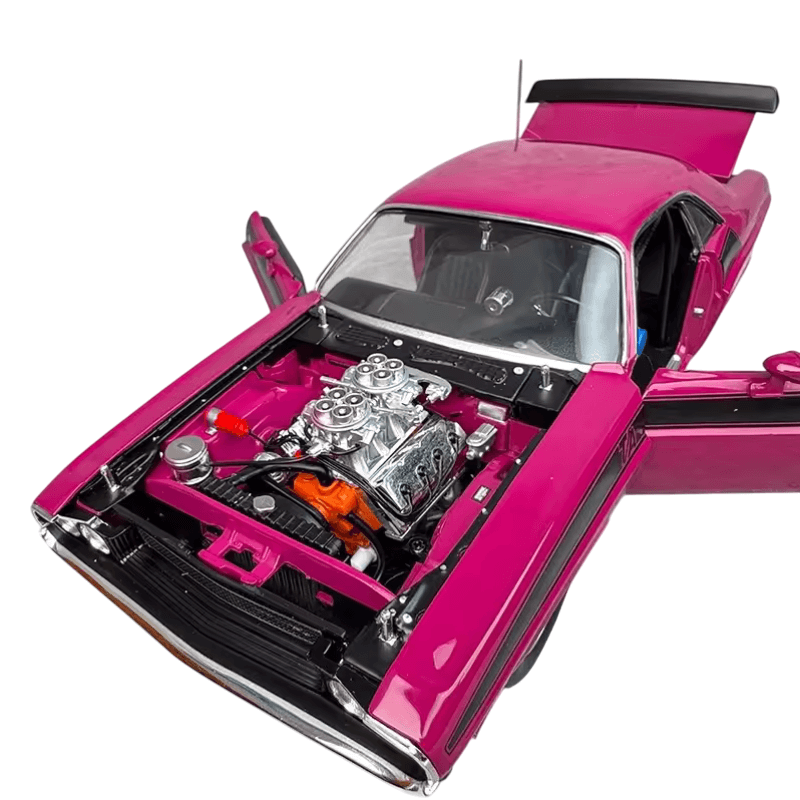 1/18 Scale Dodge Challenger T/A 1970 Die-cast Model Car