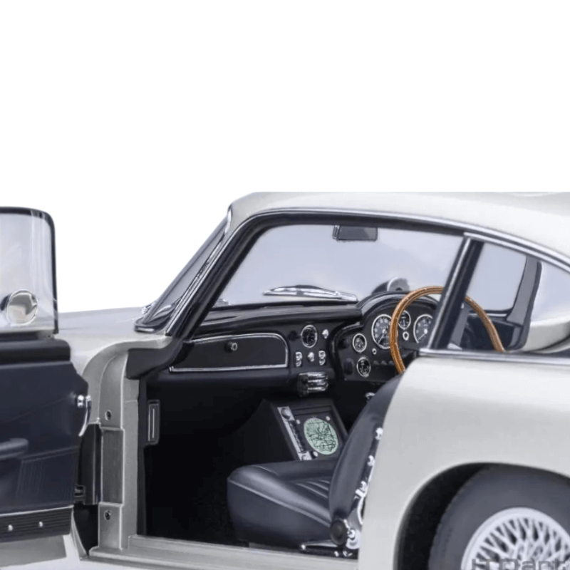 1/18 Scale Aston Martin DB5 007 Die-cast Model Car