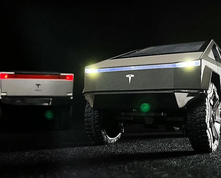 1:24 Tesla Cybertruck Pickup Model Car