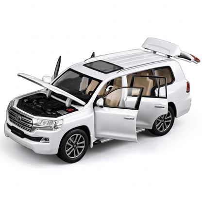 1/32 Scale Toyota Land Cruiser 200 Die-cast Model Car