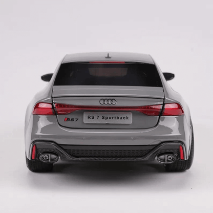 1/18 Scale Audi RS7 Full Open Die-cast Model Car