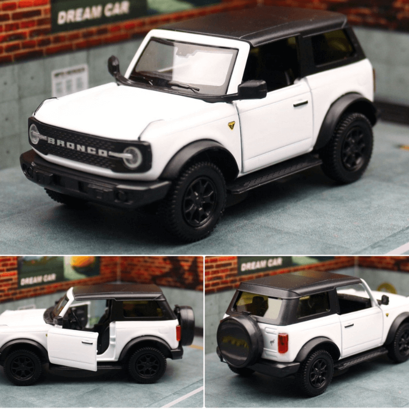 1/32 Scale Ford Bronco Die-cast Model Car