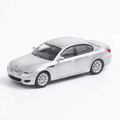 1/64 Scale M5 E60 Die-cast Model Car