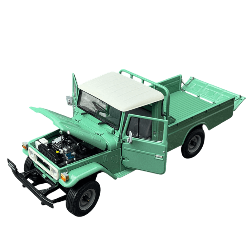1/18 Scale Toyota Land Cruiser LC40 Die-cast Model Car