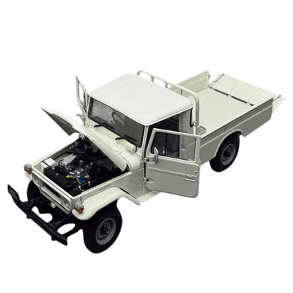 1/18 Scale Toyota Land Cruiser LC40 Die-cast Model Car