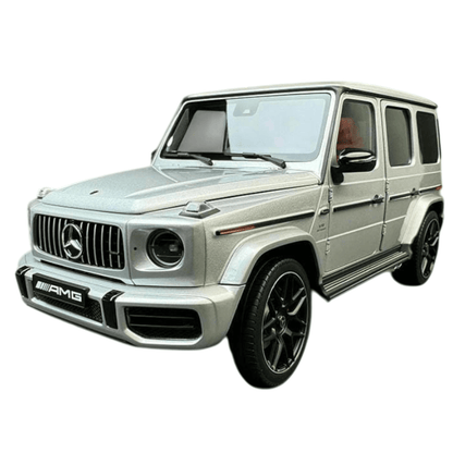 1/18 Scale Mercedes Benz AMG G63 Die-cast Model Car