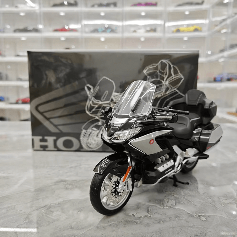 1/12 Scale Honda Goldwing Die-cast Model