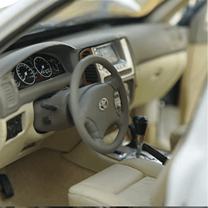 1/18 Scale Land Cruiser LC100 SUV Diecast Model Cars
