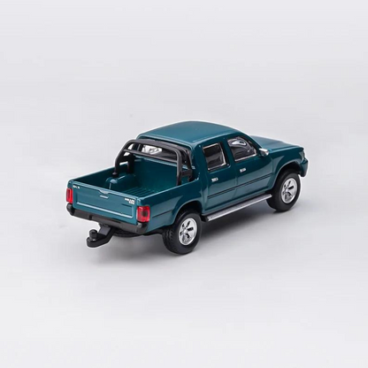 1/64 Scale TOYOTA Hilux Model Car