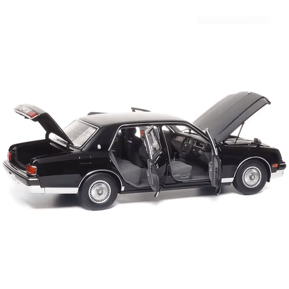 1/18 Scale Toyota Century Die-cast Model Car