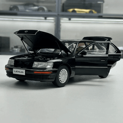 1/18 Scale LS 400 Die-cast Model Car