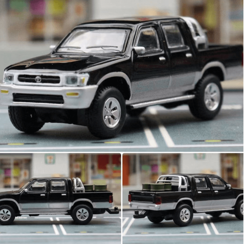 1/64 Scale TOYOTA Hilux Model Car