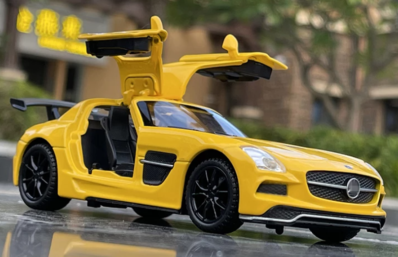 1:32 Benzs SLS AMG-GT Alloy Car Model
