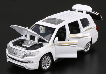 1:32 Toyota LAND CRUISER SUV Alloy Car Model