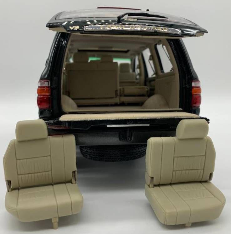 1/18 Scale Land Cruiser LC100 SUV Diecast Model Cars