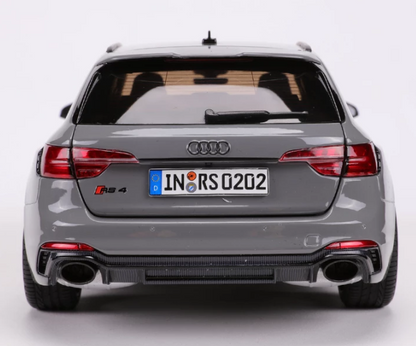 1/18 Audi Rs4 Die-cast Car Model