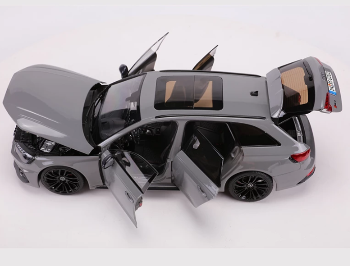 1/18 Audi Rs4 Die-cast Car Model