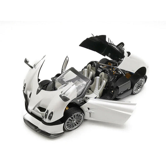 1/18 Pagani Huayra Model Car