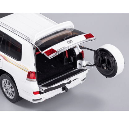 1/18 Scale Land Cruiser LC200 Die-cast Model